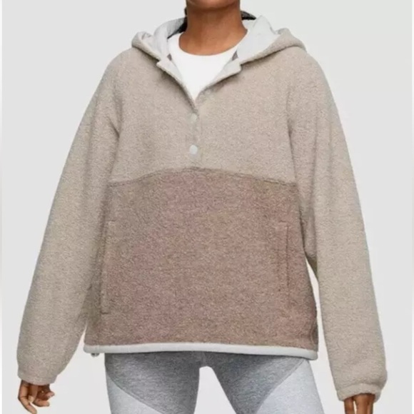 Women's Outdoor Voices MegaFleece Snap Up Hoodie Wool Blend Beige Sz S *stains - Picture 1 of 16